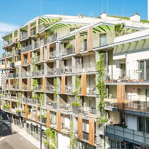 hotellátogatás