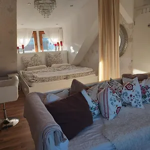 Apartman Mitten Im Schoenen Frankenland, Buchbrunn